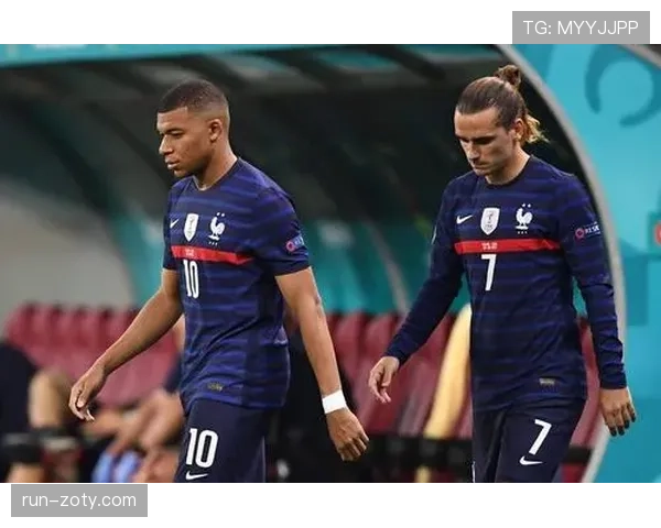 姆巴佩国家队与俱乐部荣誉差异的结构性成因分析